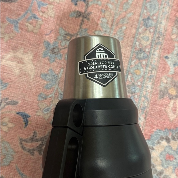 Manna 64oz Stack Growler Black Insulated Stainless Steel Double Wall BPA Free - Picture 8 of 11